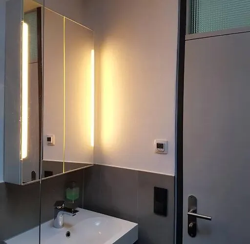 Naehe Flughafen-messe Stuttgart * Filderstadt